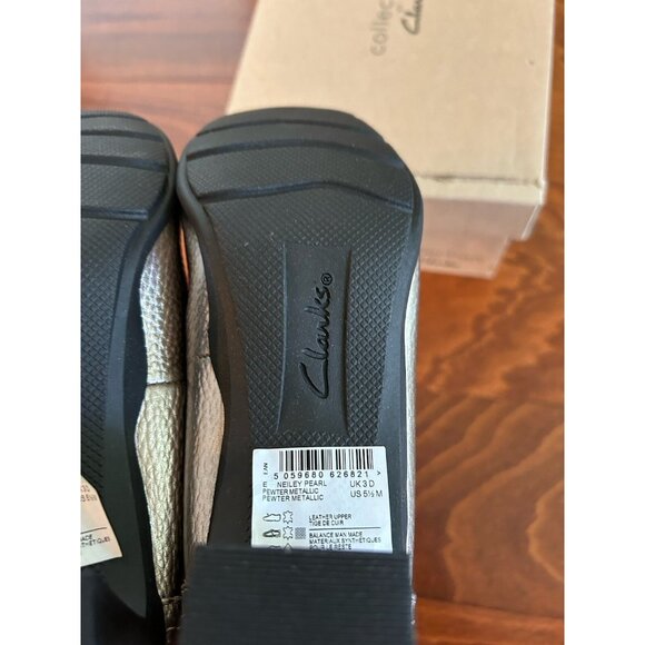 Clarks Women's Neiley Pearl Pewter Metallic Heels Leather NEW 5.5 M - Picture 9 of 9